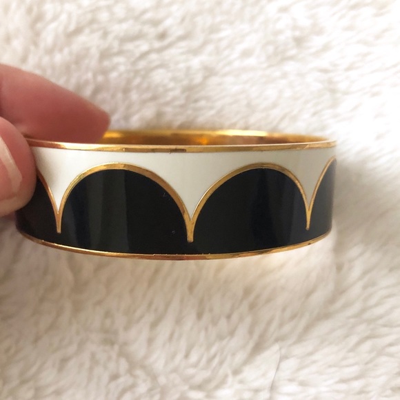 kate spade Jewelry - Kate Spade “Ahead of the curve” bangle